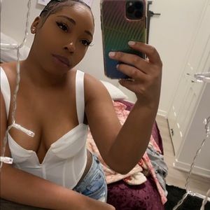 Meet your Posher, Ya